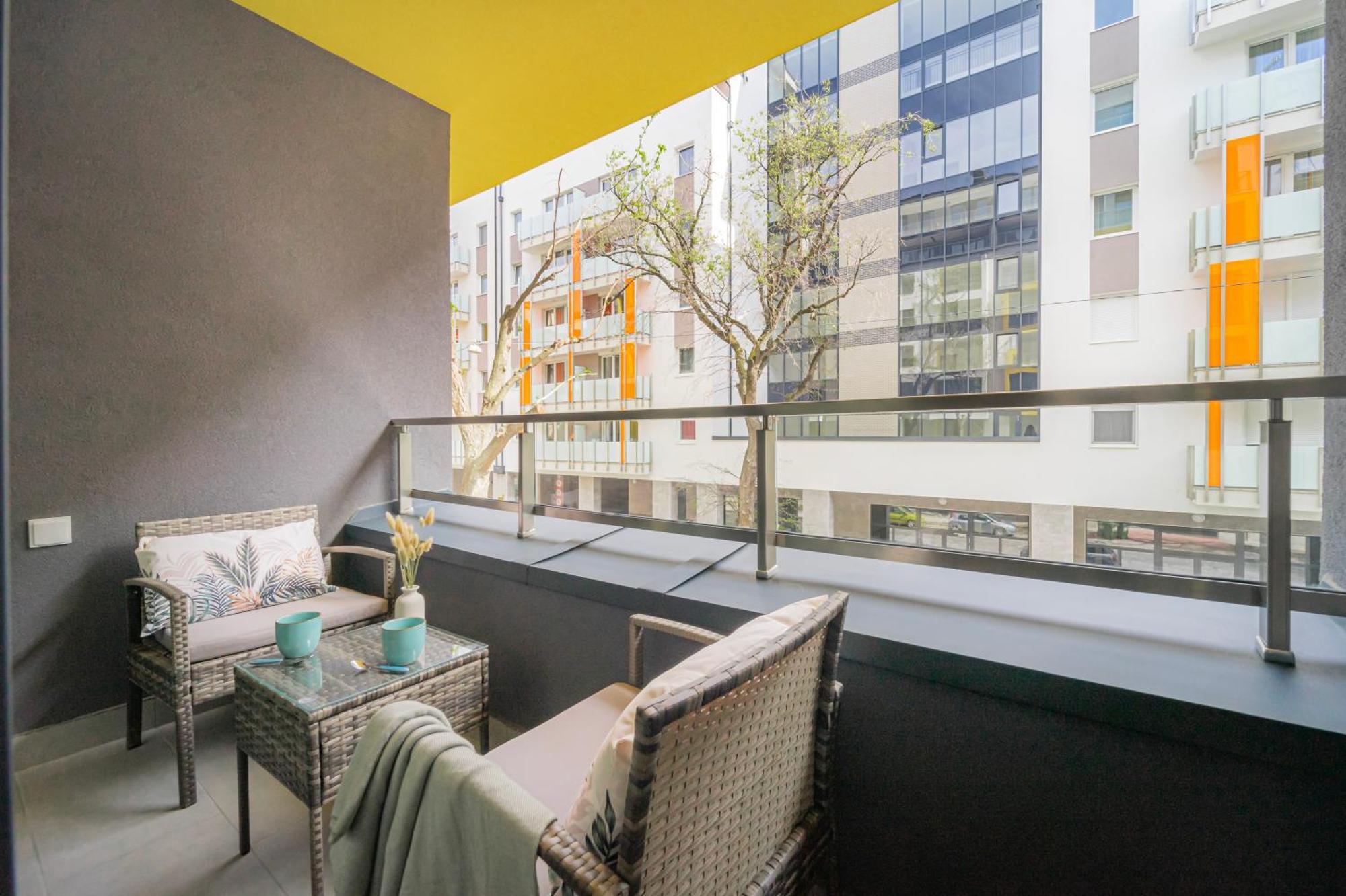 Westside Garden Apartments By Urbanrent Budapest Exterior foto